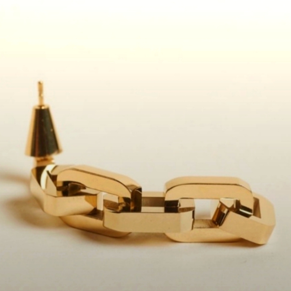 SALE Eddie Borgo Supra Link Earrings in 12K Gold - 2" Drop - Picture 4 of 5